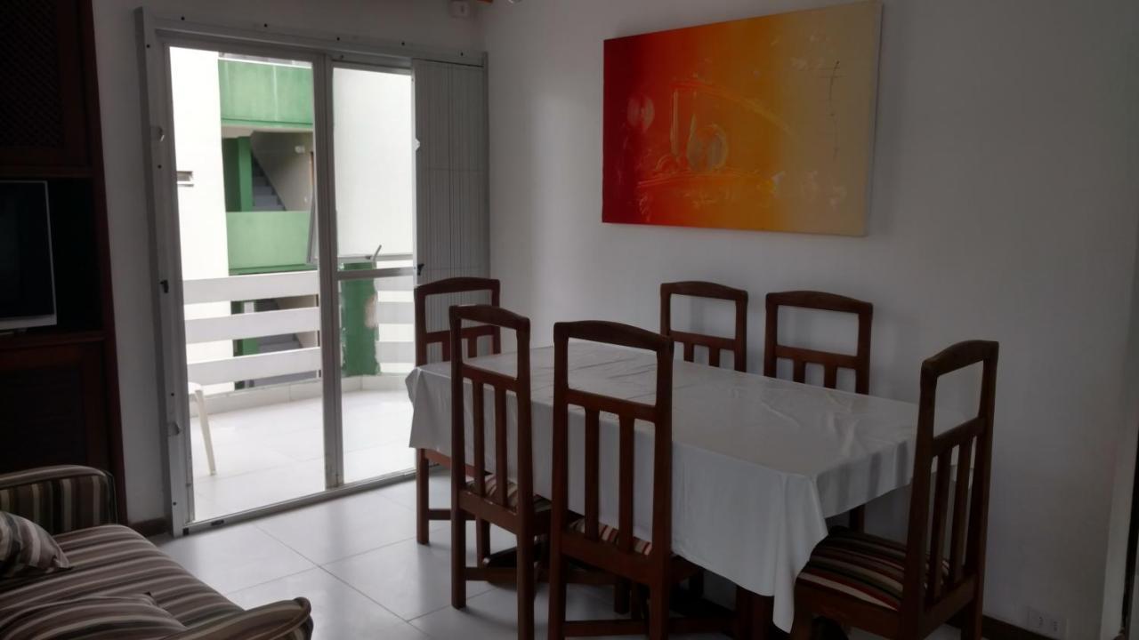 Apto Espetacular A 50 M Do Mar Em Condominio Com Piscinas Maravilhosas Guaratuba Bagian luar foto